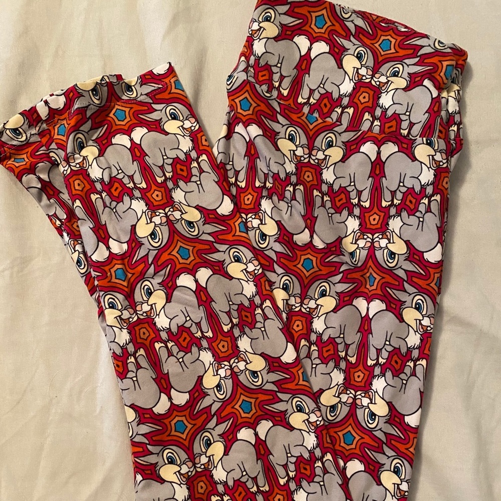 Lularoe leggings - rare - OS.